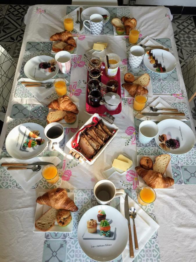 Aux Berges Du Coubisou Bed and Breakfast Eksteriør billede