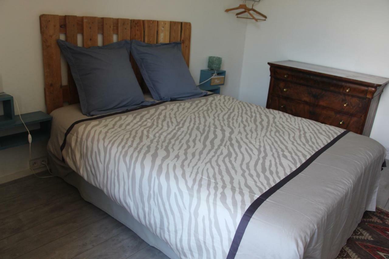 Aux Berges Du Coubisou Bed and Breakfast Eksteriør billede